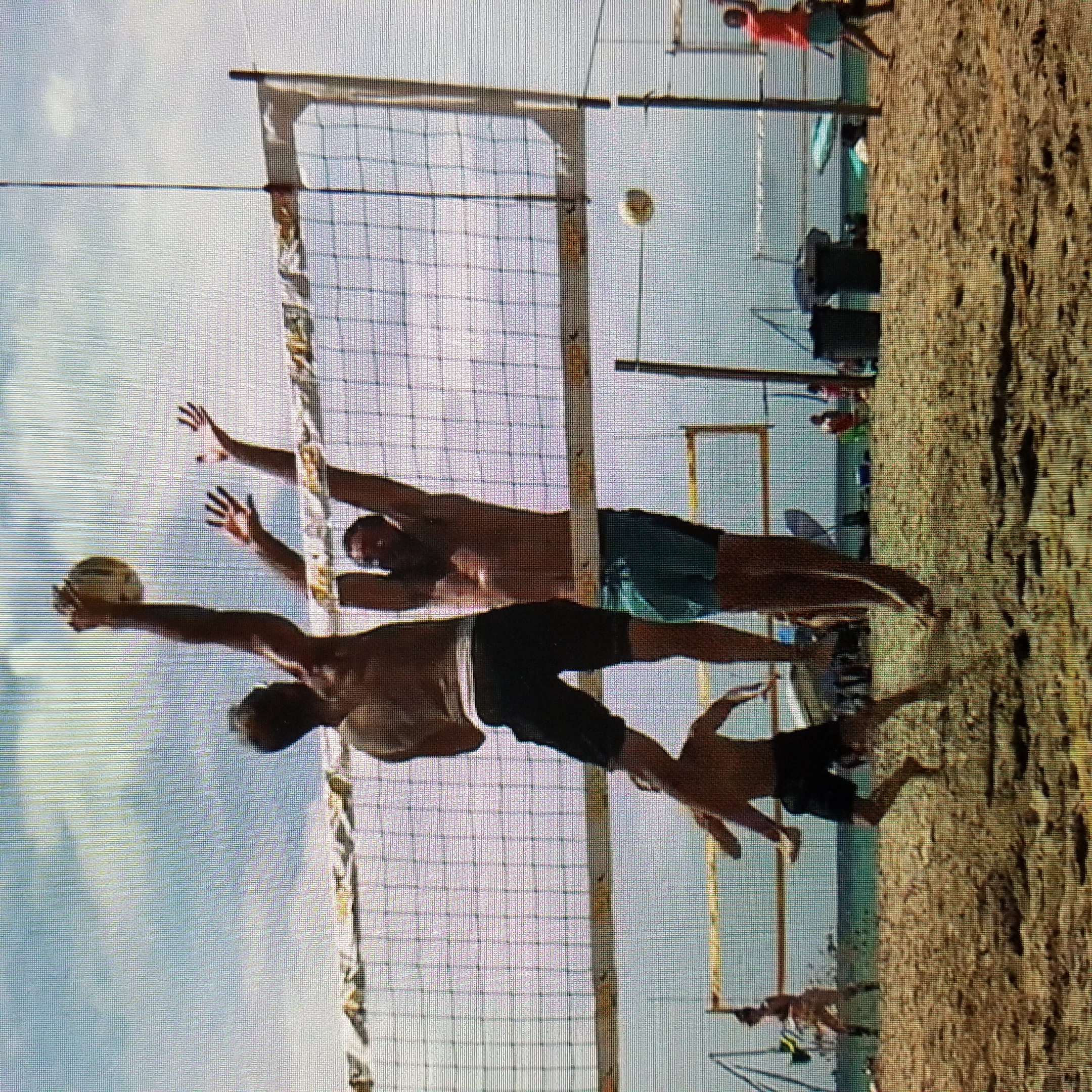 Pro beach volleyball — net play